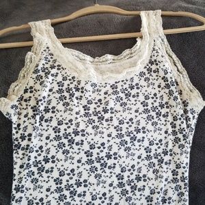 Old Navy tank top